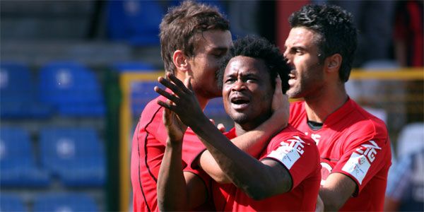 Tavşanlı Linyitspor ikinci yarıda açıldı Tavşanlı Linyitspor ikinci yarıda açıldı
